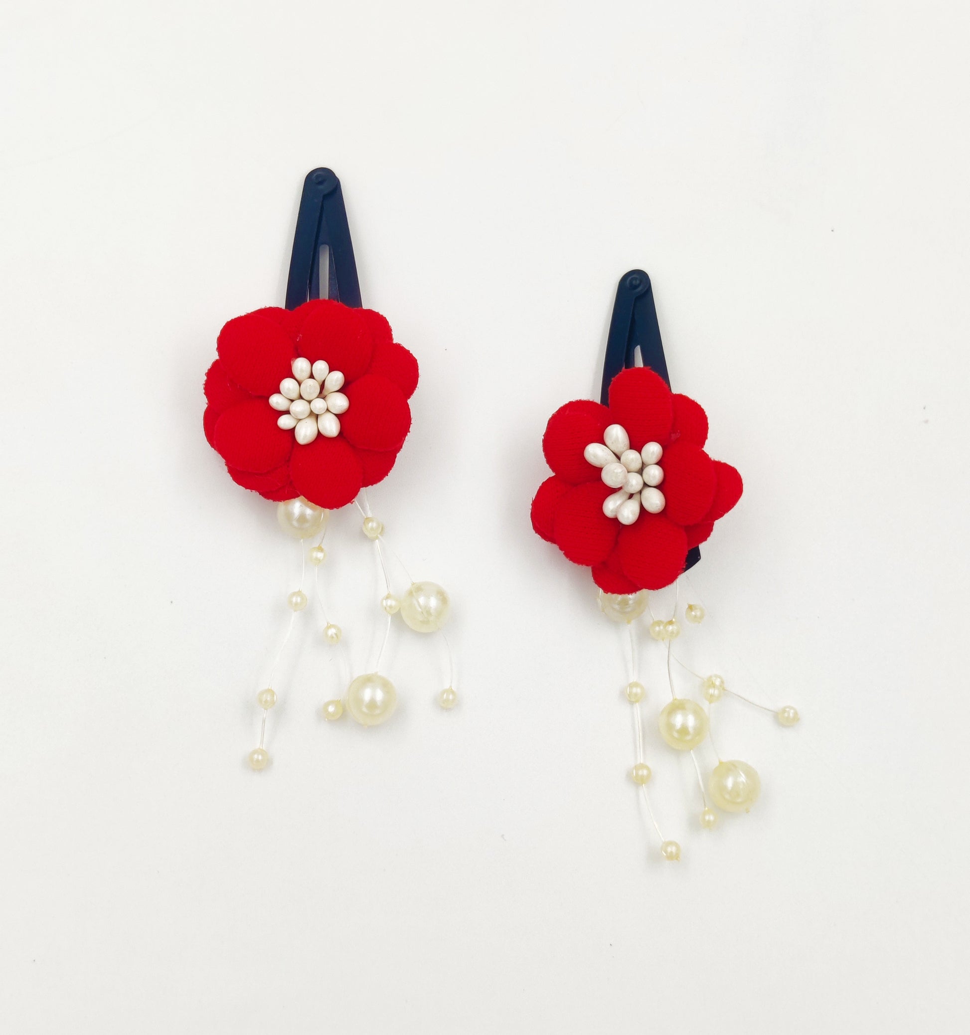 Pearl Dangle Flower Clips
