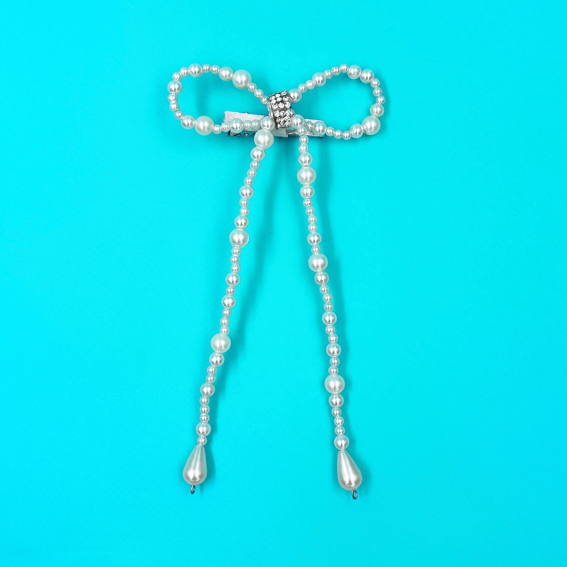 Pearls Bow