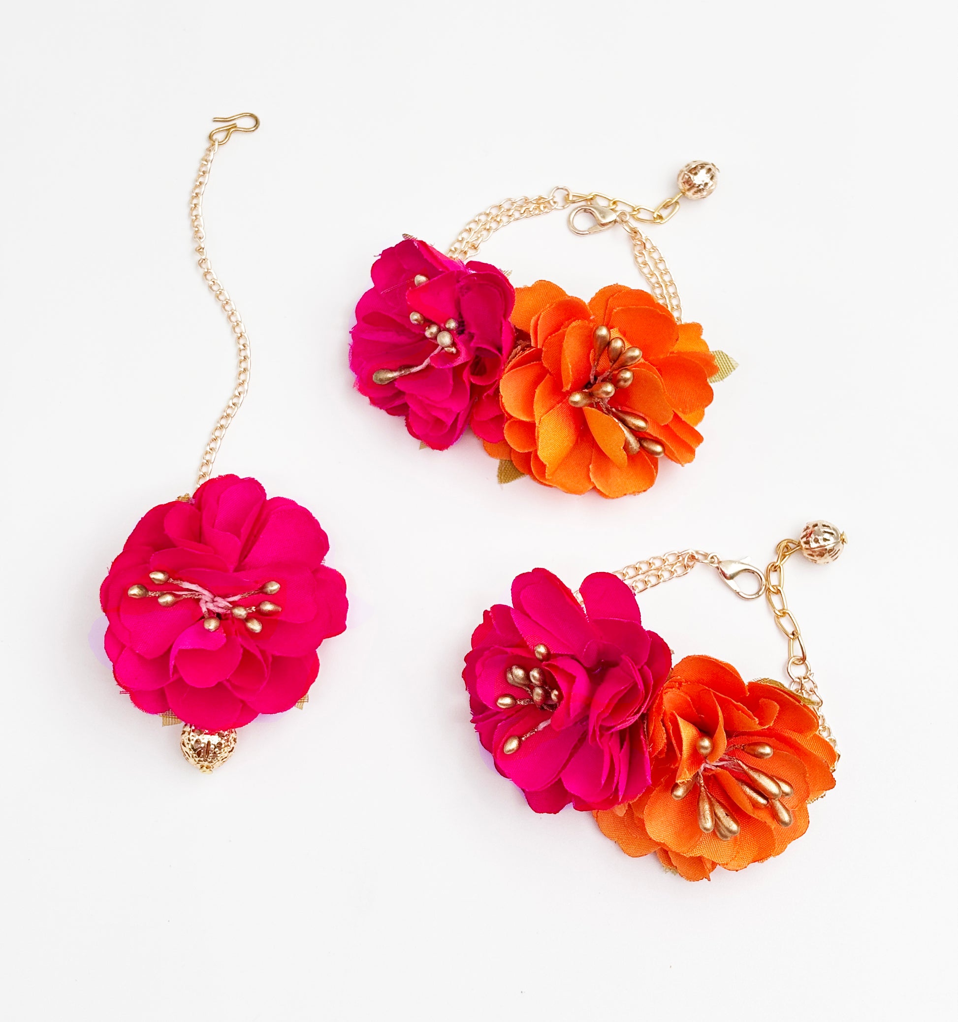 Peehu Floral Bracelets & Maang Teeka Set (Orange)