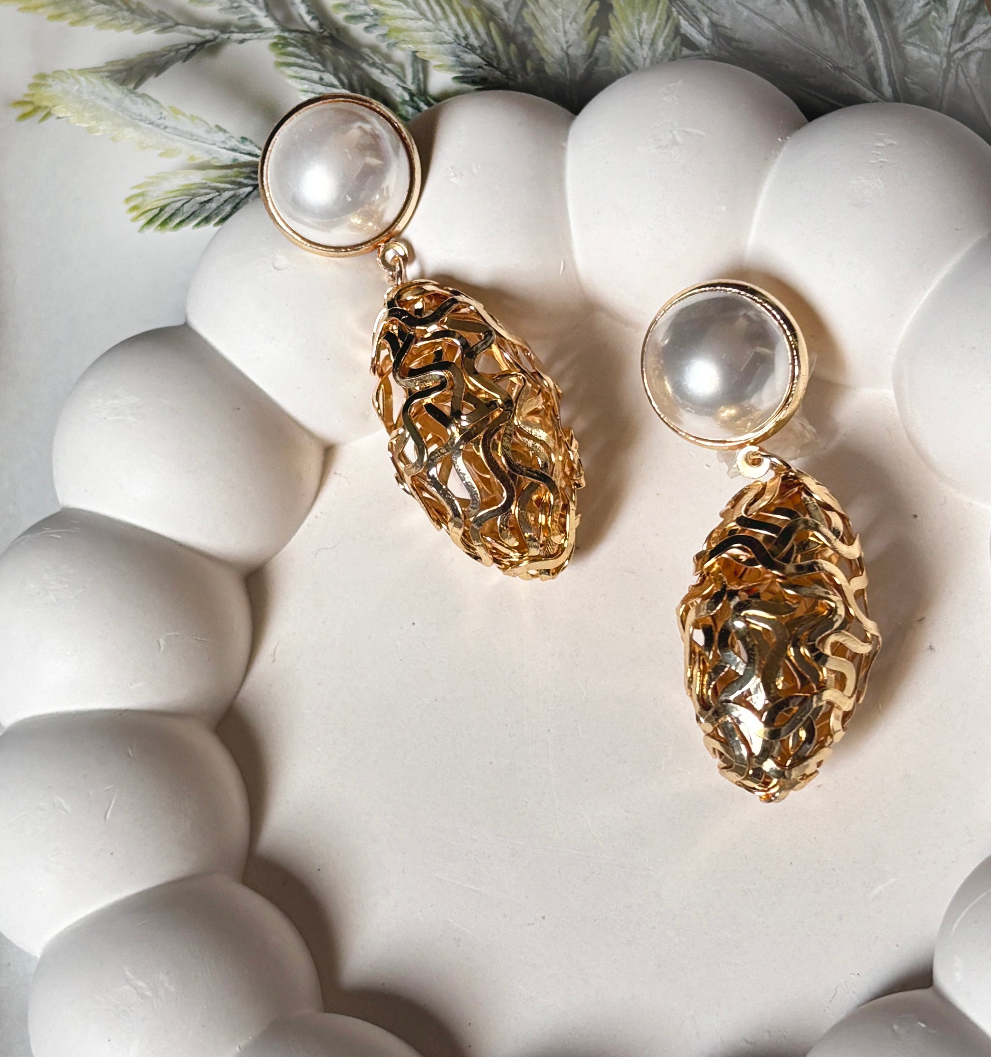 Pearl Glam Earrings