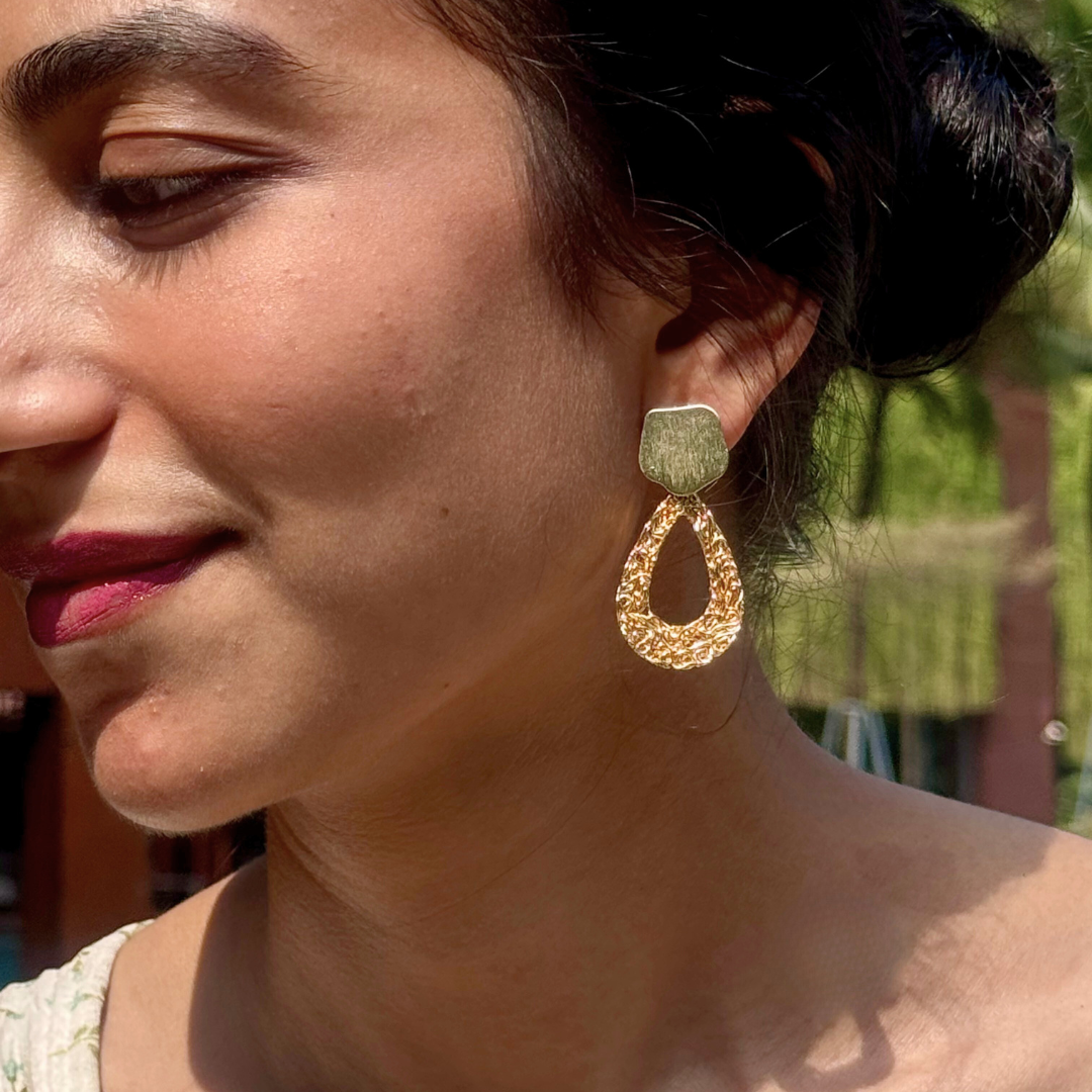 Luna Grace Gold Mesh earrings