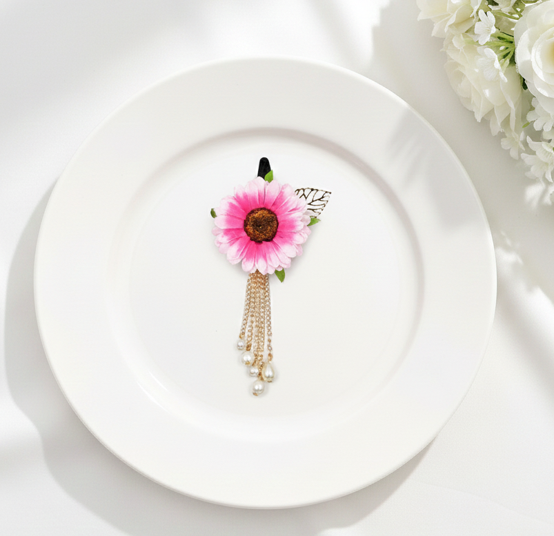 Kids Sunflower Dangling Clip - Magenta