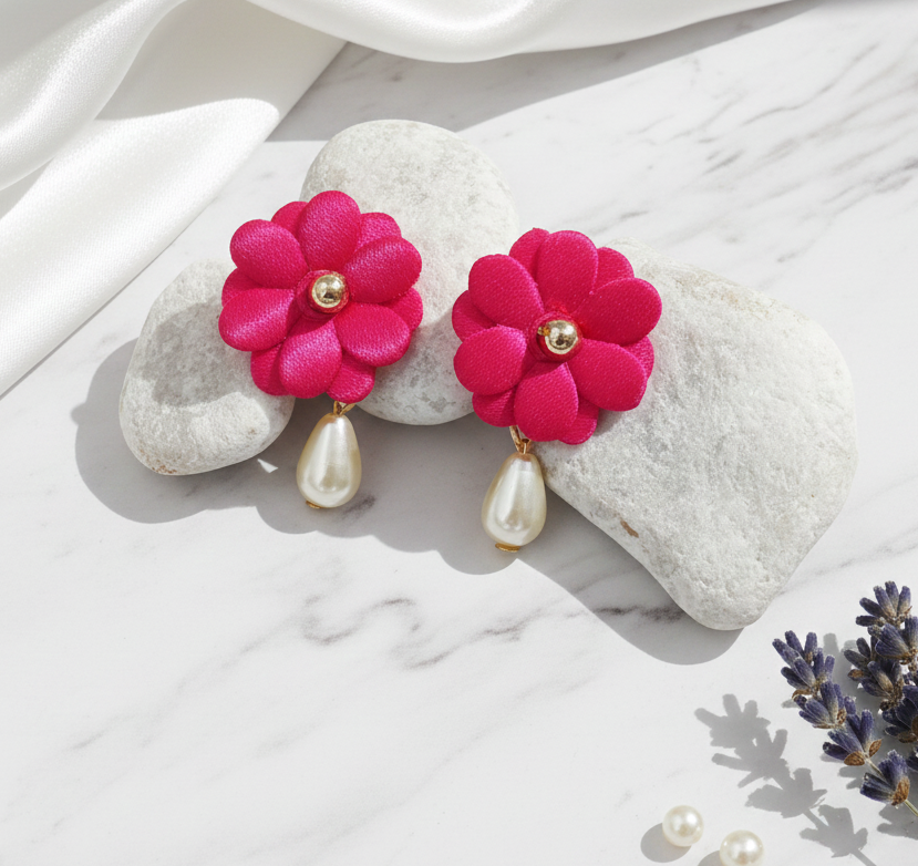 Image of Noor Clip On Earrings