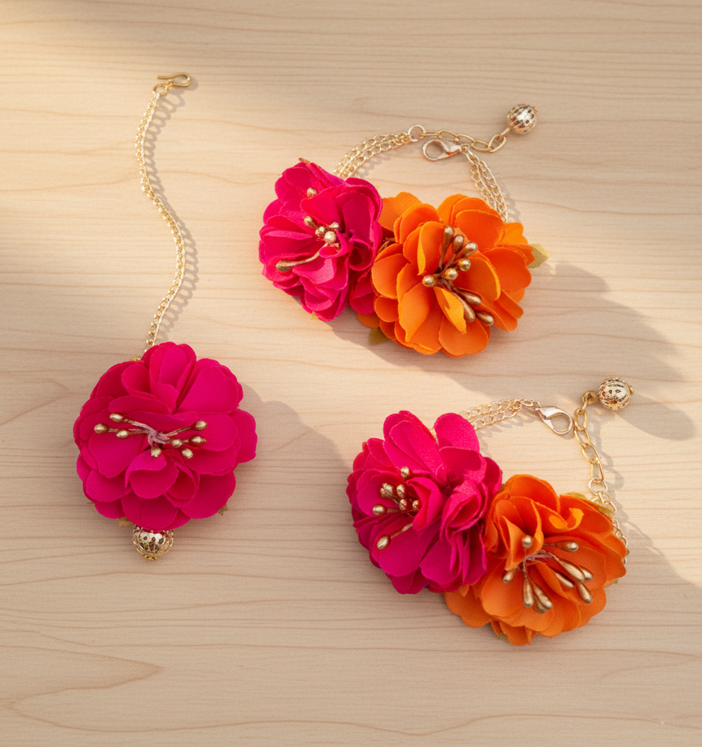 Kids Peehu Floral Bracelets & Maang Teeka Set (Orange)