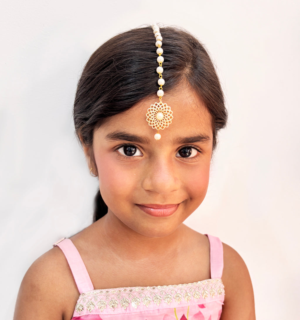 Kids Filigree & Pearl Detail Maang Teeka (Set of 2)