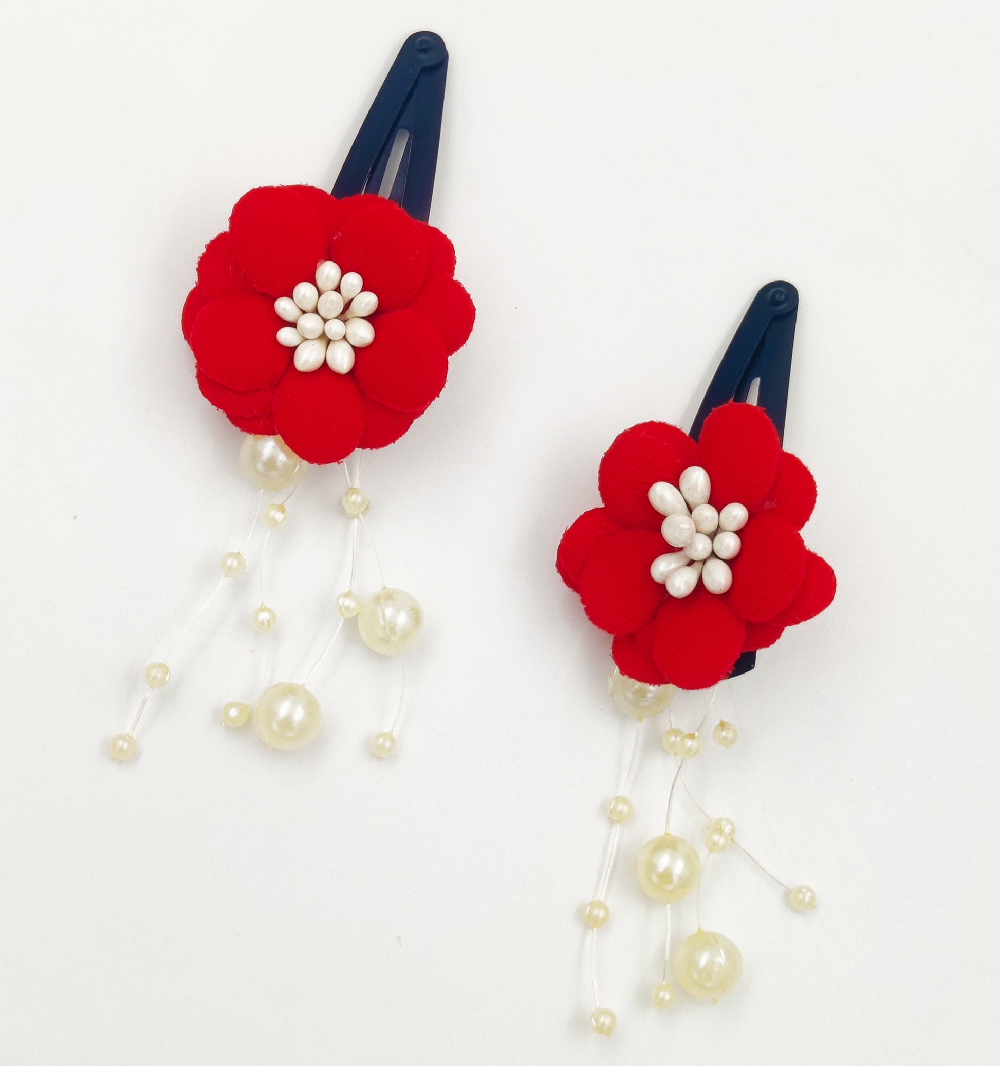 Pearl Dangle Flower Clips