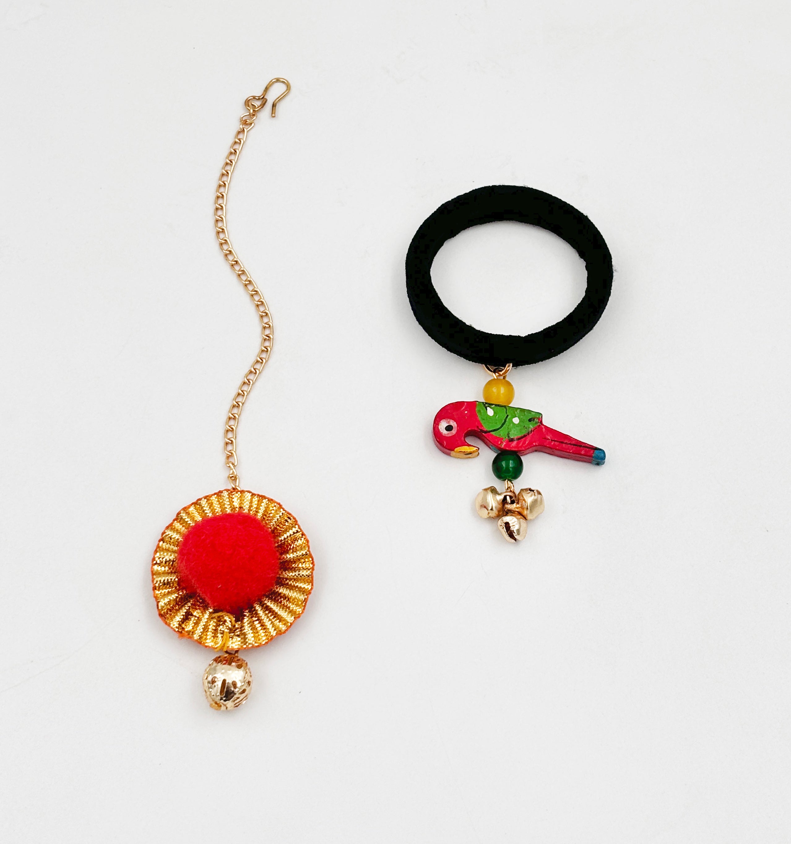 Image of Pom Pom & Parrot Detailed Maang Teeka & Rubber Band Set (Red)