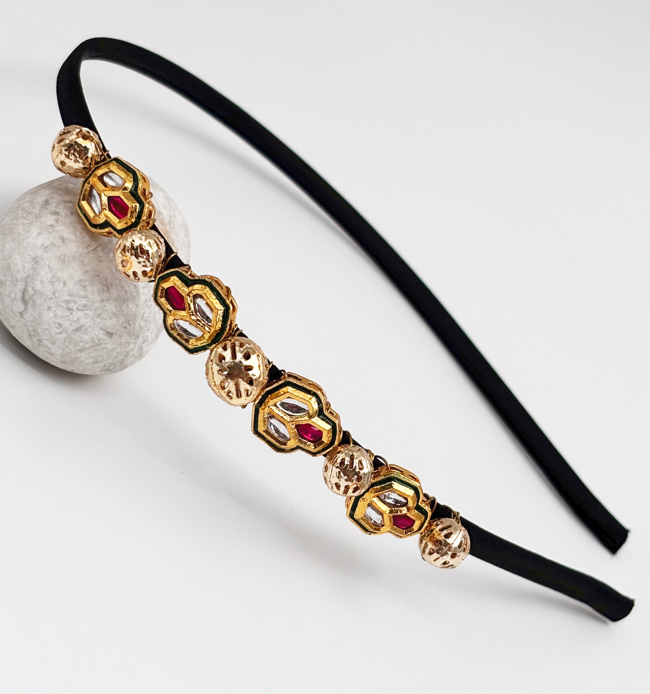 Jewelled Kundan & Filigree Beads Detailed Hairband