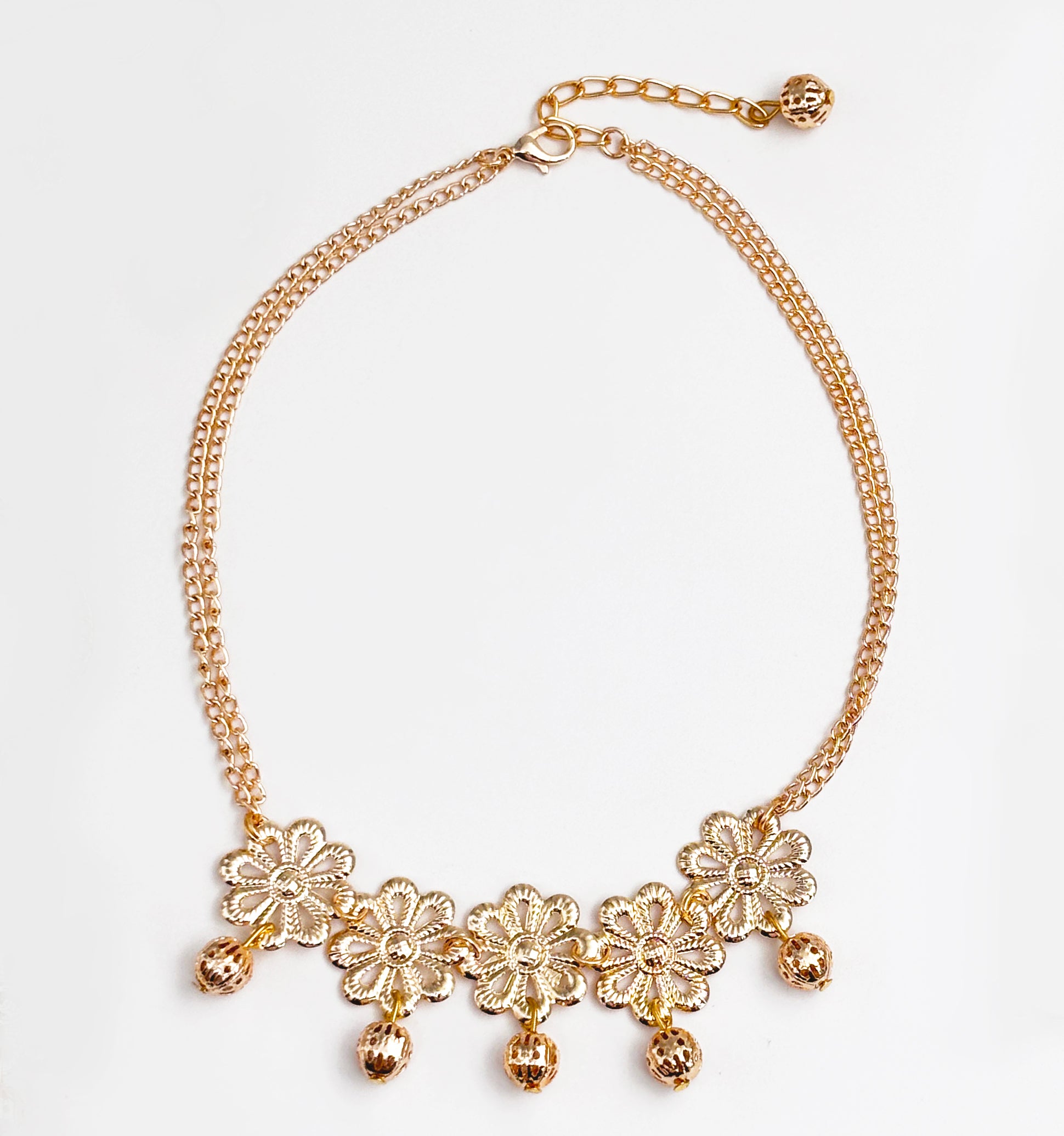 Image of Sunehri Filigree Floral Necklace, 2 Bracelets & Maang Teeka Set