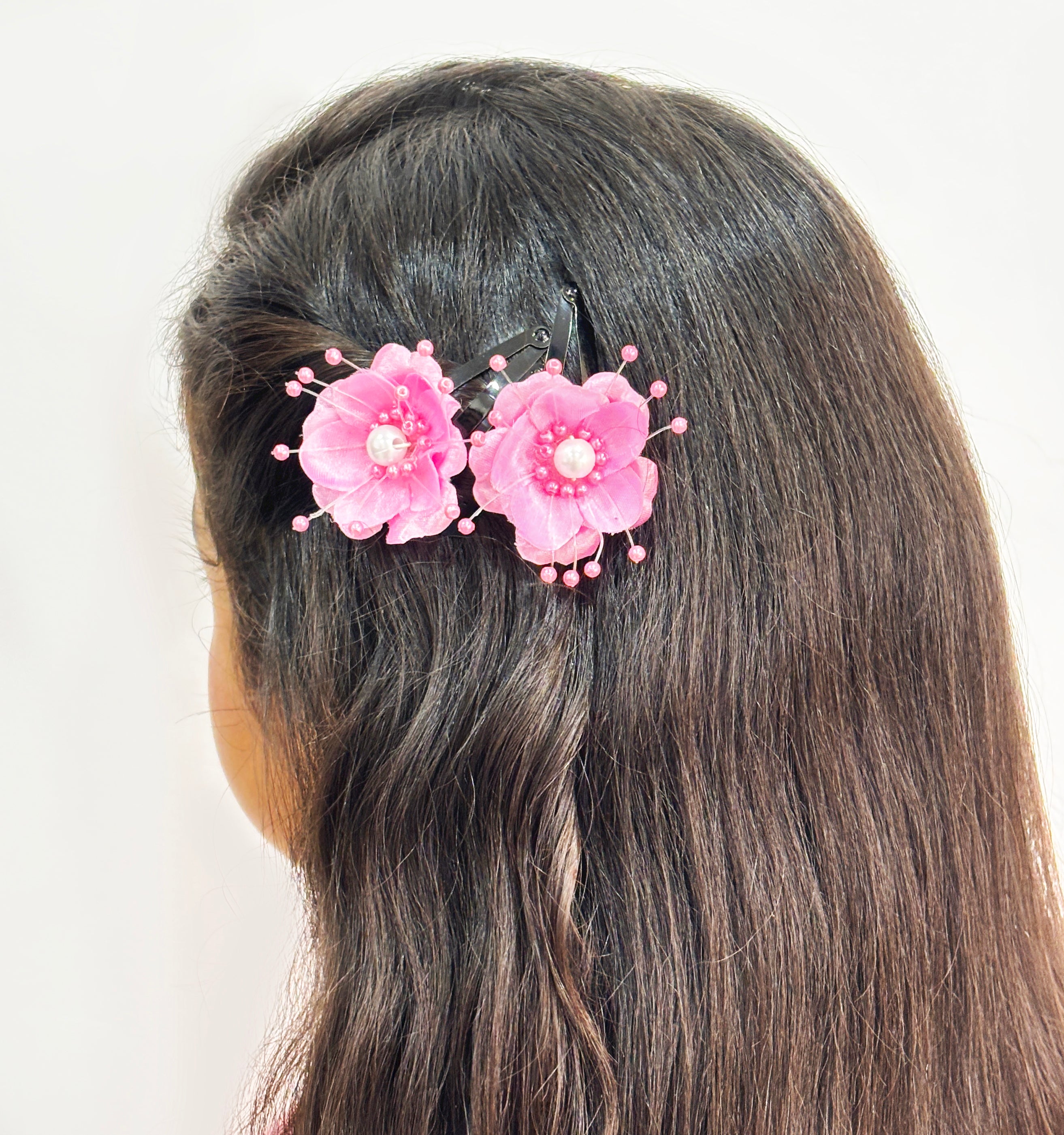 Image of Daisy Pearls Hair Clips