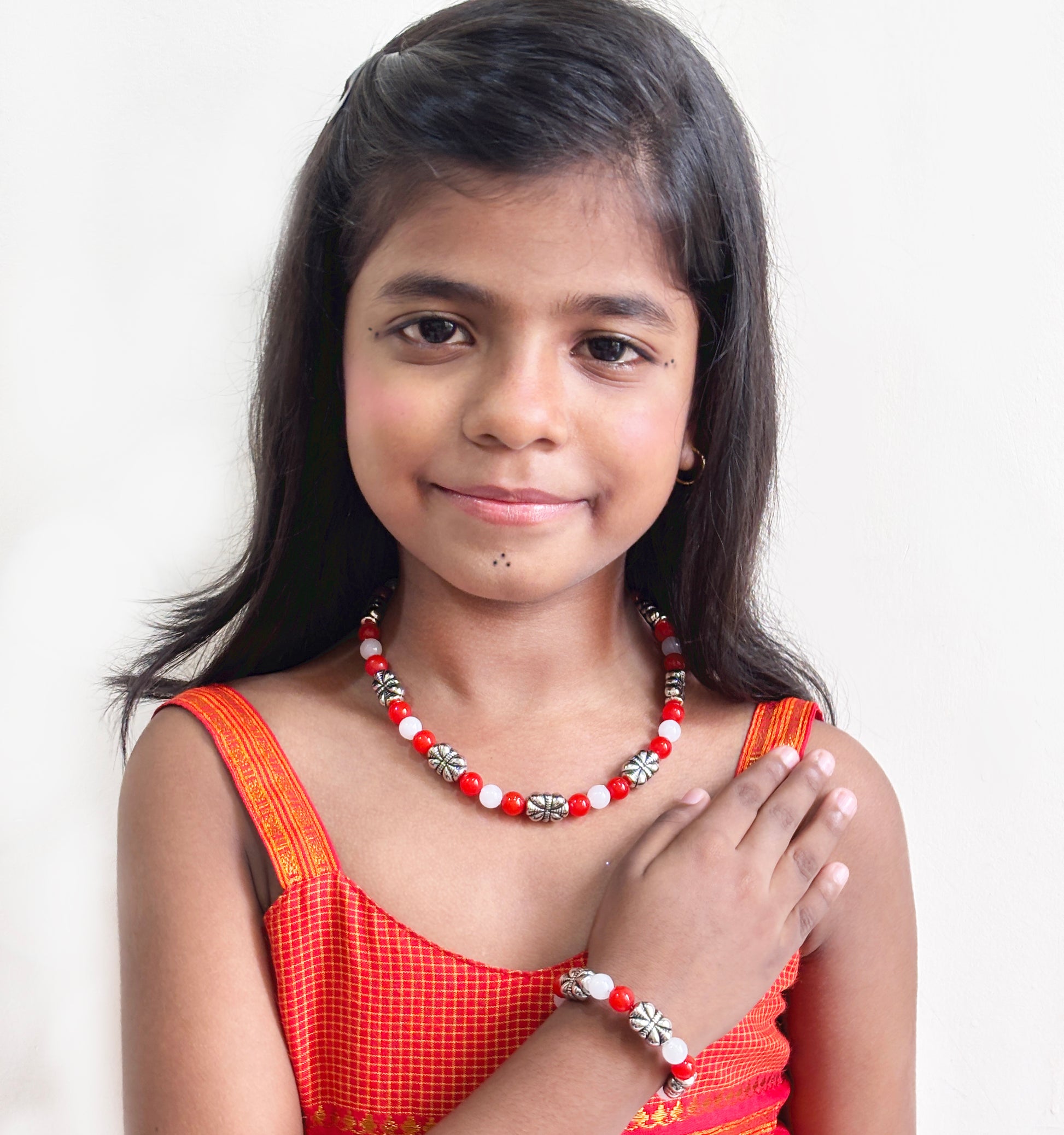 Navratri Beaded Necklace & Bracelet Set - Red & White