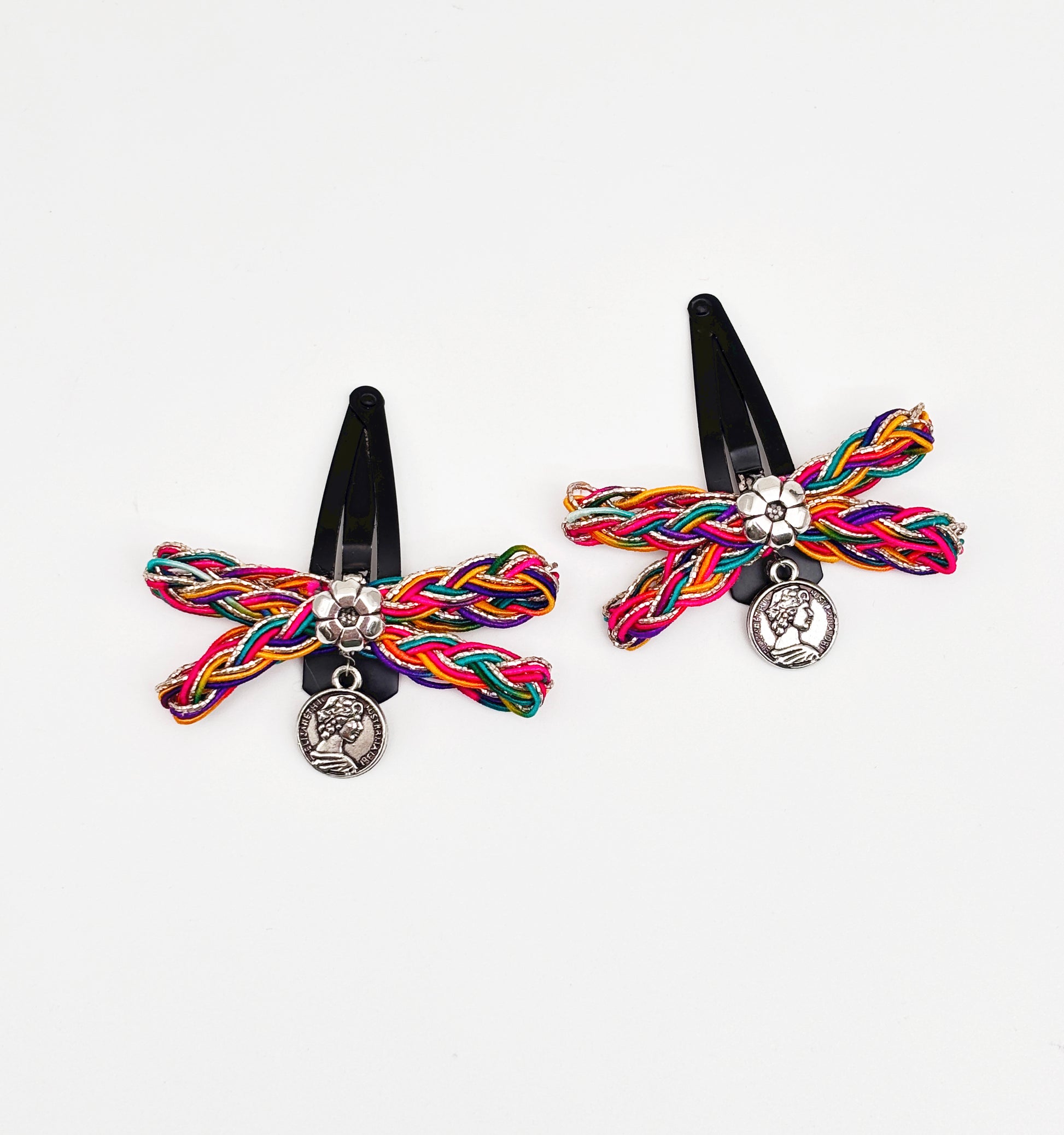 Dangling Coin Detalied  Set of 2 Bow Clips -  Multicolour