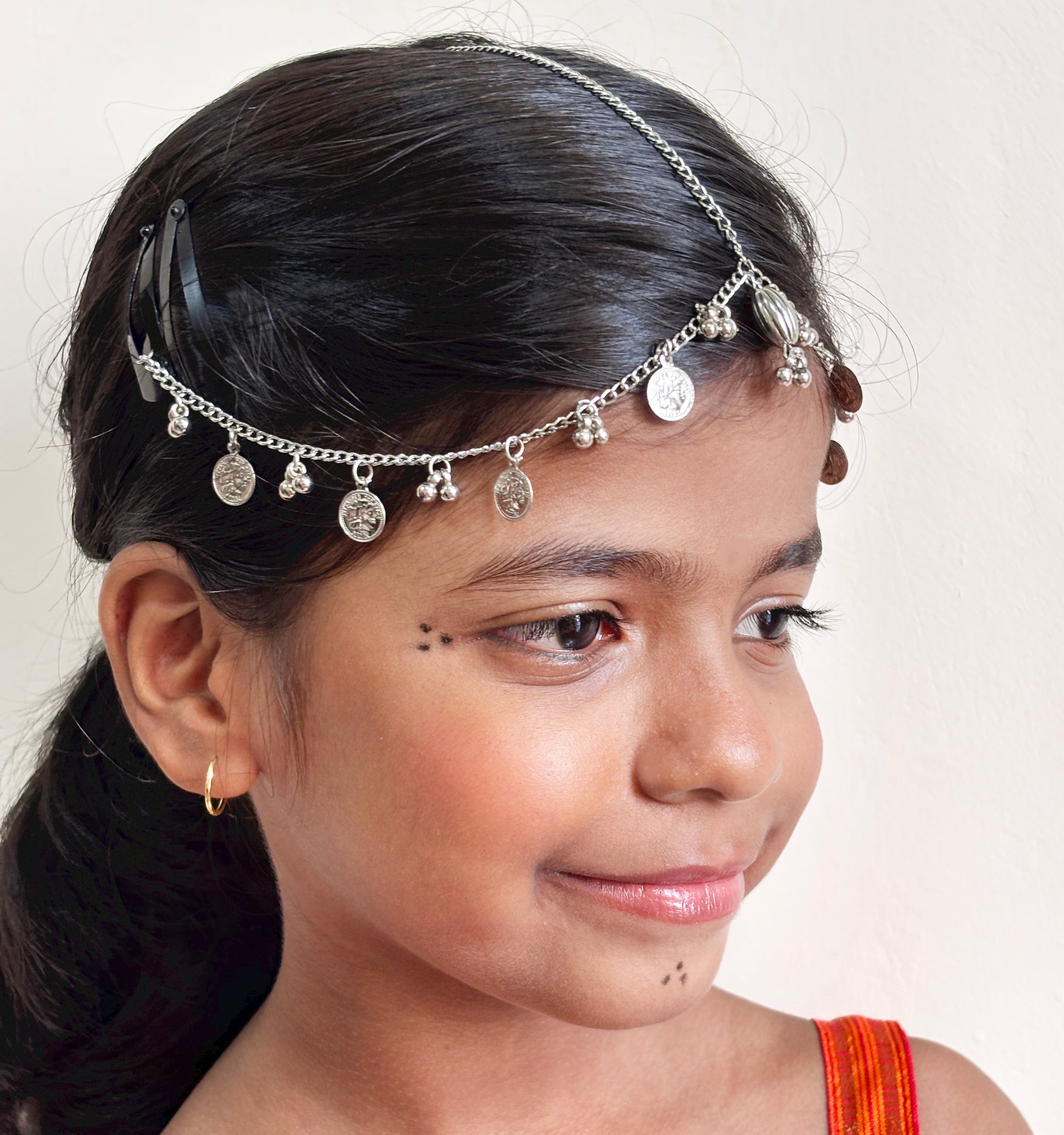 Coins & Dangling Beads Detailed Head Chain- Oxidised Silver