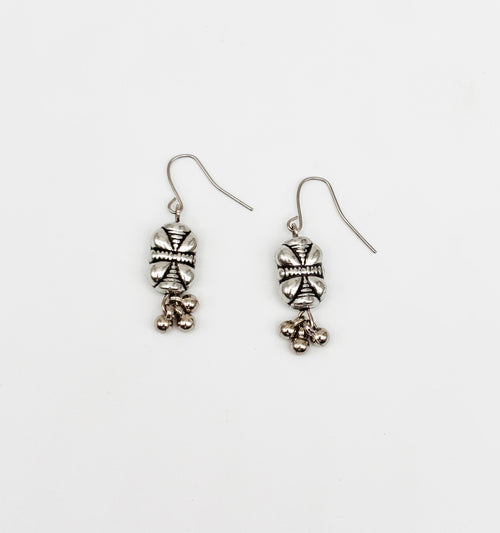 Bead Drop Maang Teeka & Earrings Set- Oxidised Silver