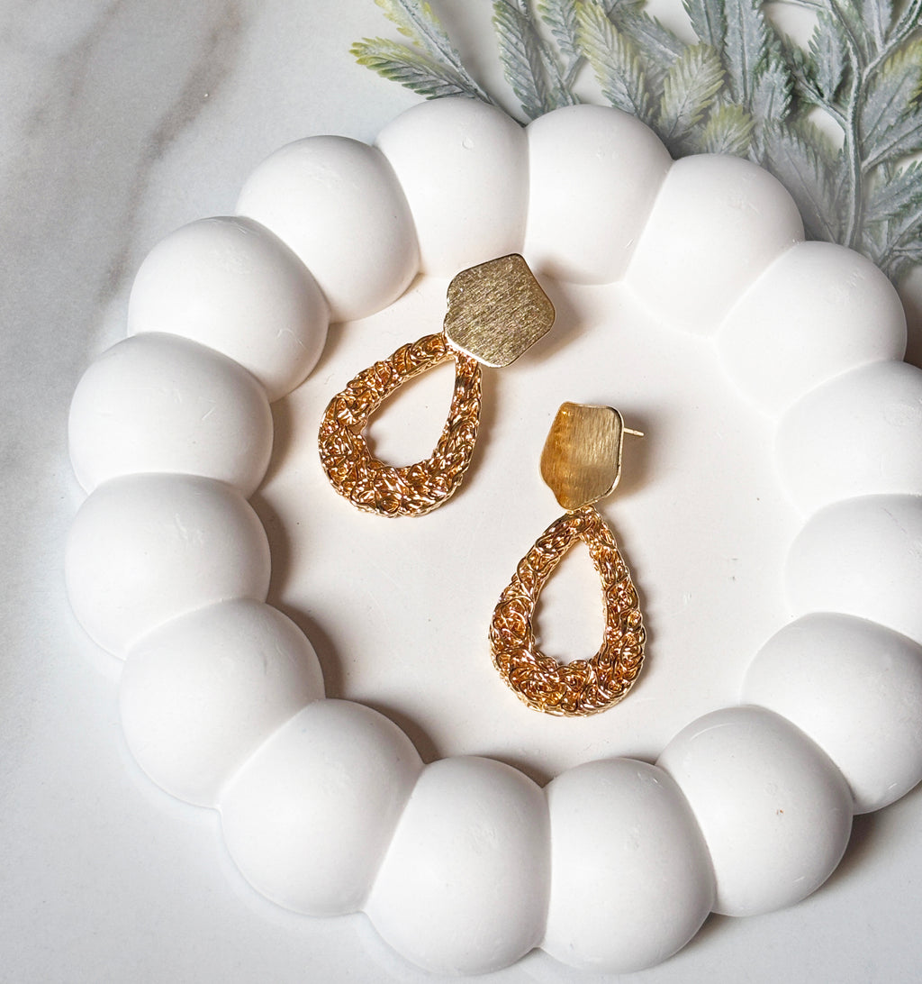 Luna Grace Gold Mesh earrings